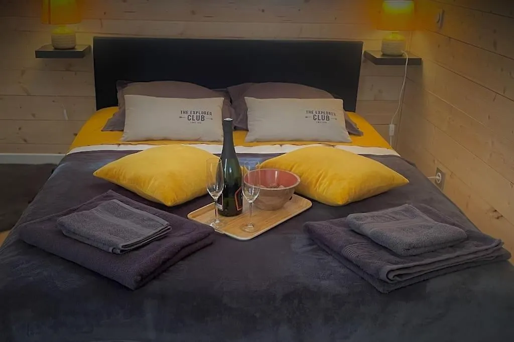 Tatil Evi Cottage Chaleureux Avec Sauna & Jacuzzi Saint-Coulitz