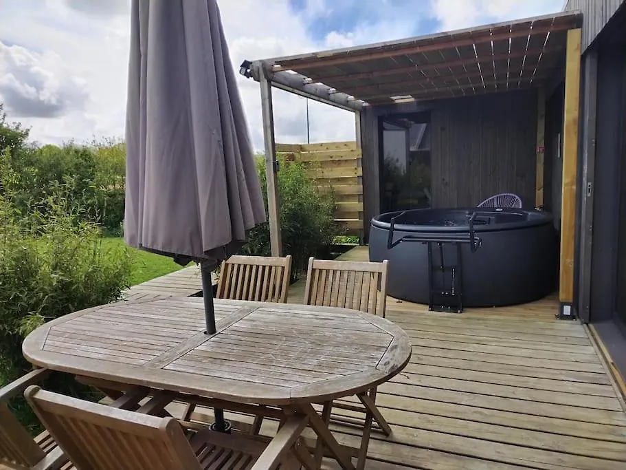 Tatil Evi Cottage Chaleureux Avec Sauna & Jacuzzi Saint-Coulitz